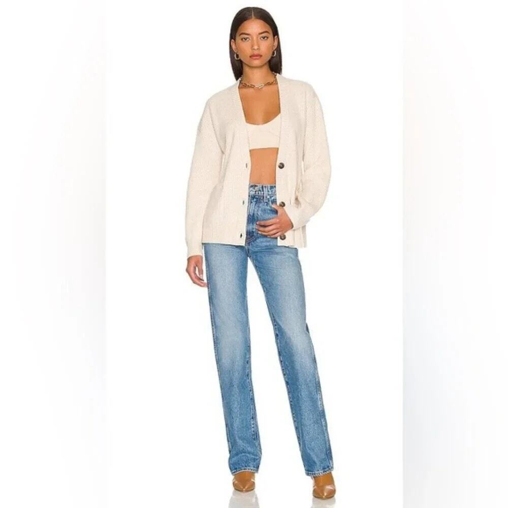 GRLFRND The Sara Super High Rise Slim Straight Jeans Light Wash Size 27